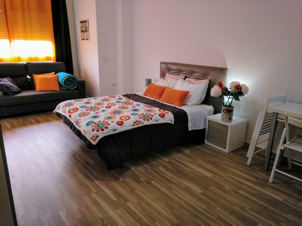 Apartamento Domingo Lozano Málaga Exterior foto